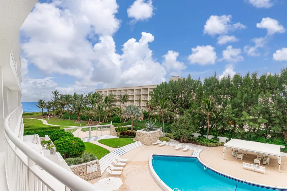2780 S OCEAN BOULEVARD #309 Palm Beach, FL 33480