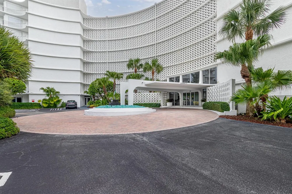 2780 S OCEAN BOULEVARD #309 Palm Beach, FL 33480