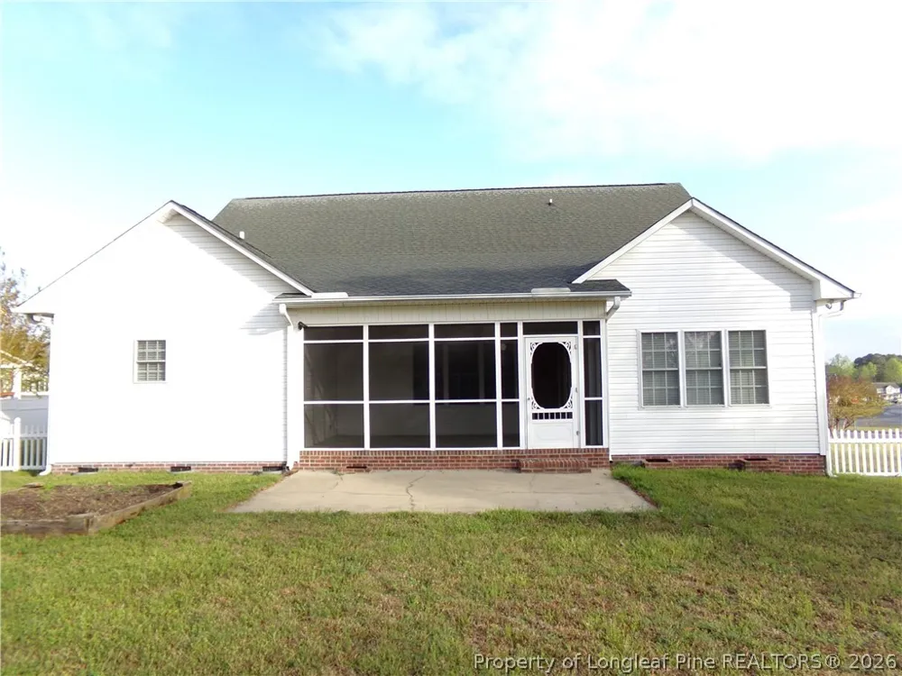 290 Robeson Street Spring Lake, NC 28390