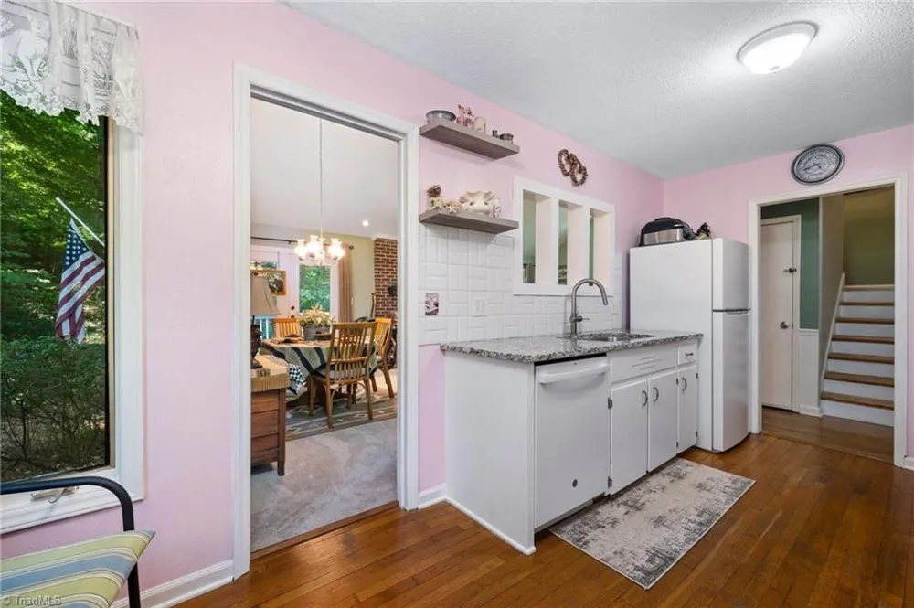 8054 Deverow Court Lewisville, NC 27023