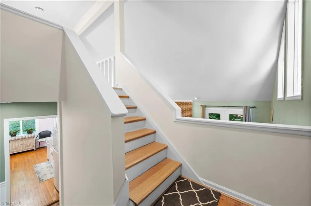 8054 Deverow Court Lewisville, NC 27023