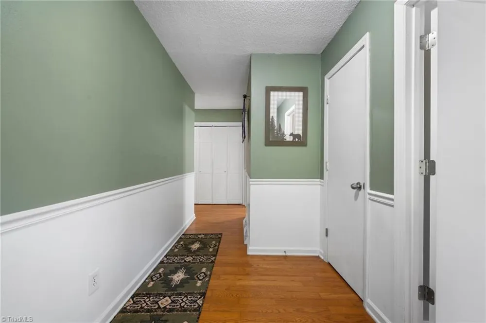 8054 Deverow Court Lewisville, NC 27023