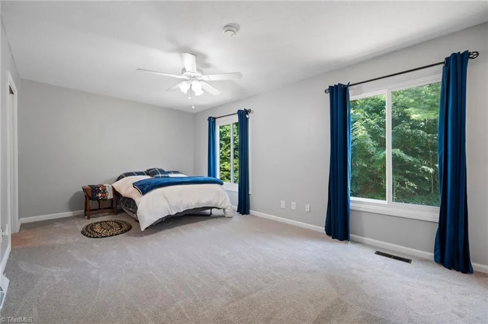 8054 Deverow Court Lewisville, NC 27023