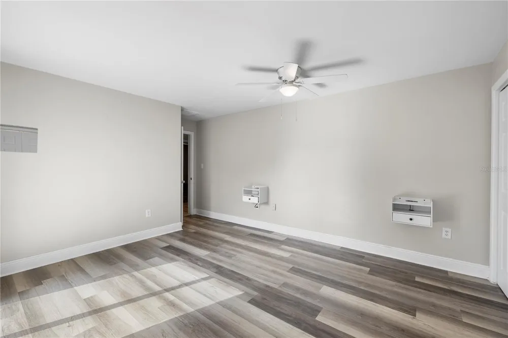 13589 101ST TERRACE Seminole, FL 33776
