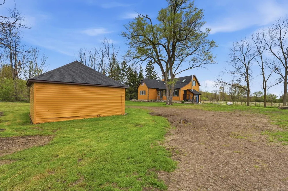 8839 Petz Road Imlay Township, MI 48444