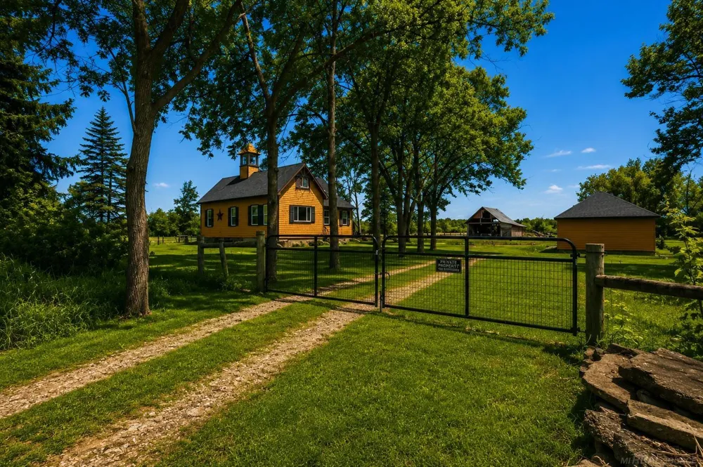 8839 Petz Road Imlay Township, MI 48444