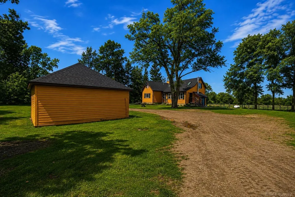 8839 Petz Road Imlay Township, MI 48444