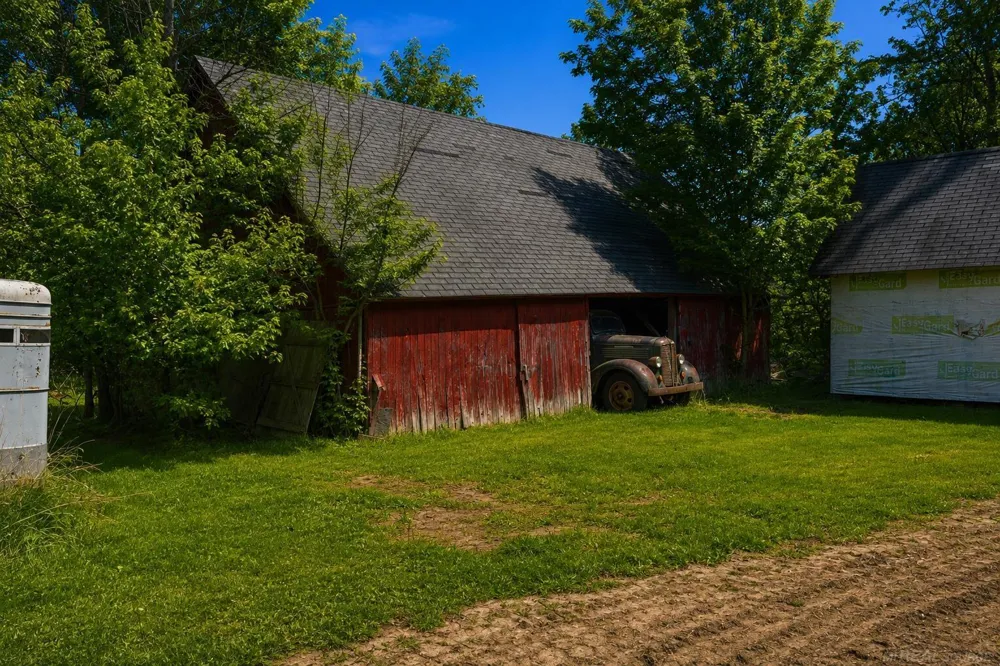 8839 Petz Road Imlay Township, MI 48444