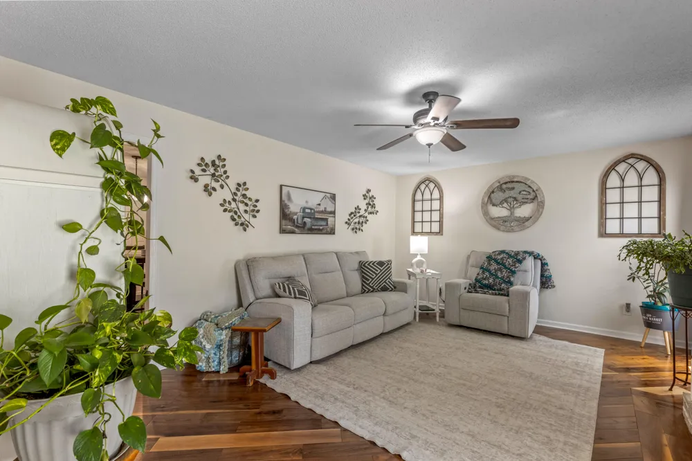 1906 Port Royal Drive Soddy Daisy, TN 37379