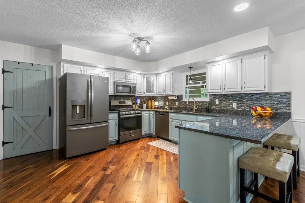 1906 Port Royal Drive Soddy Daisy, TN 37379