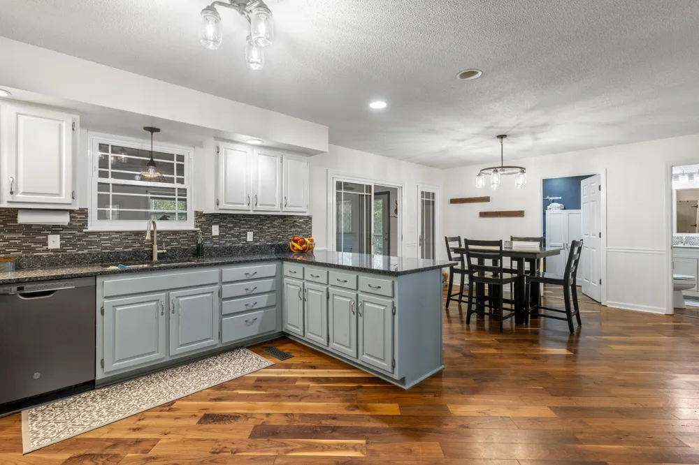 1906 Port Royal Drive Soddy Daisy, TN 37379