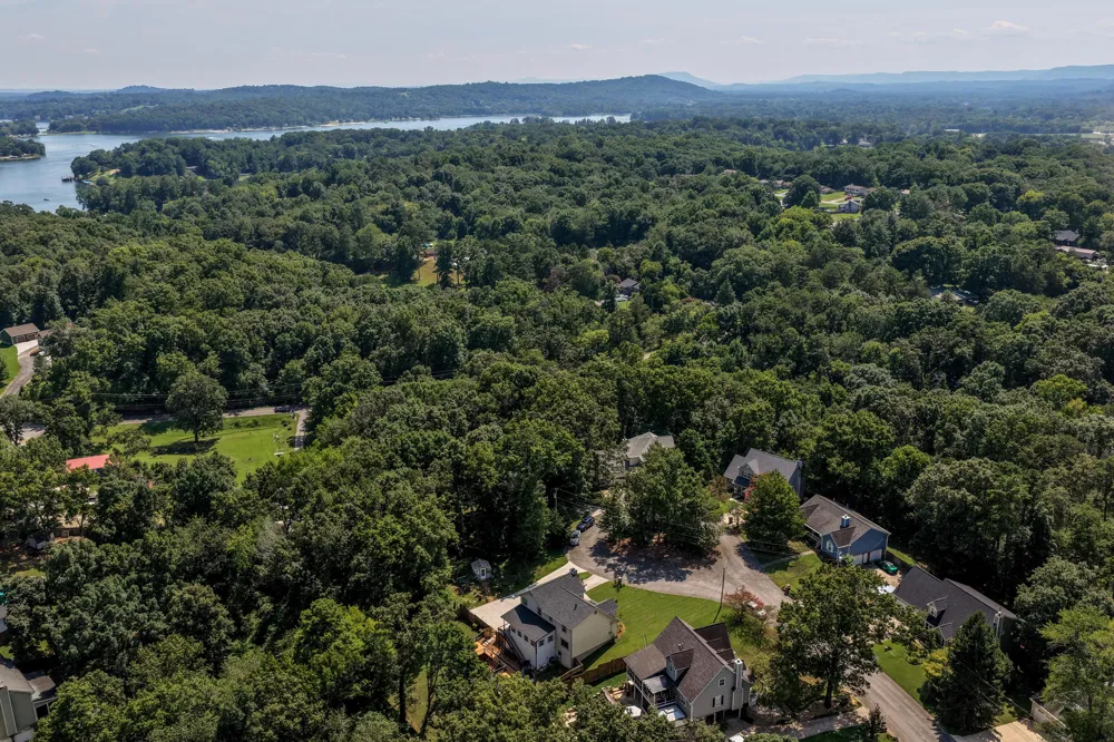 1906 Port Royal Drive Soddy Daisy, TN 37379