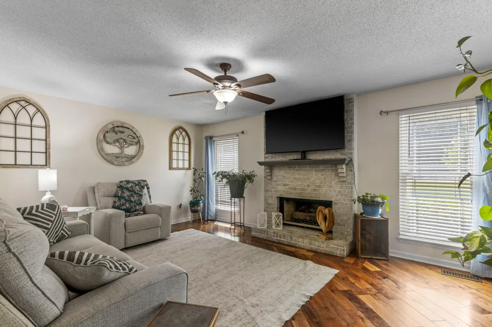 1906 Port Royal Drive Soddy Daisy, TN 37379