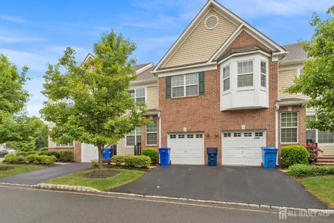 2357 Berkshire Lane