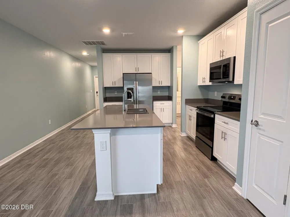 1095 Cabot Cliffs Drive Daytona Beach, FL 32124