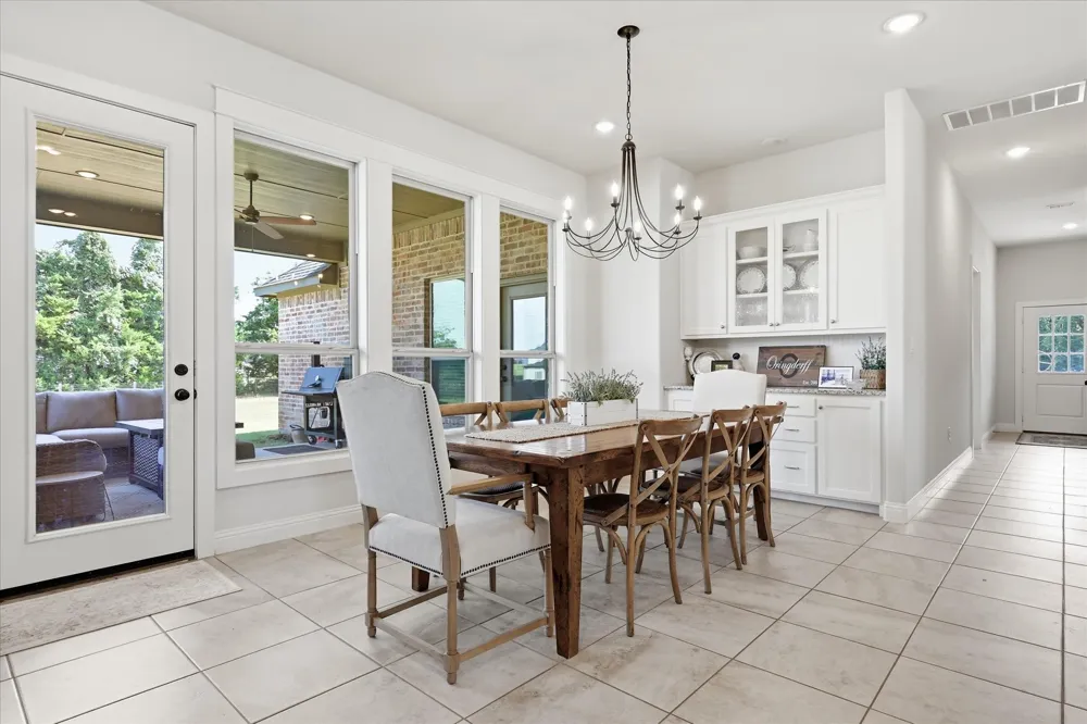 2782 Rock Hill Road Aubrey, TX 76227