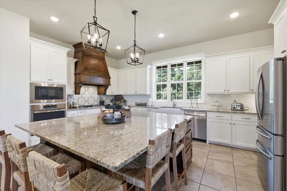 2782 Rock Hill Road Aubrey, TX 76227