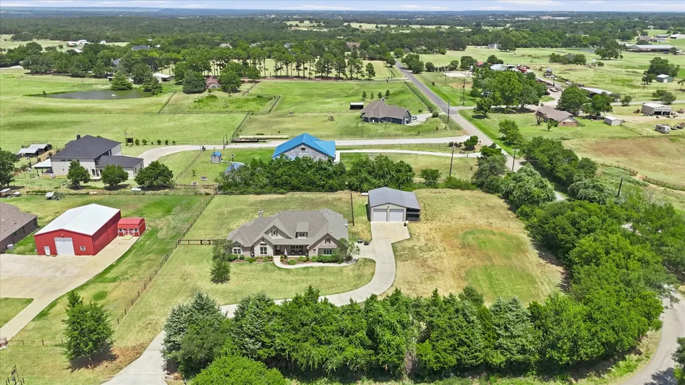 2782 Rock Hill Road Aubrey, TX 76227