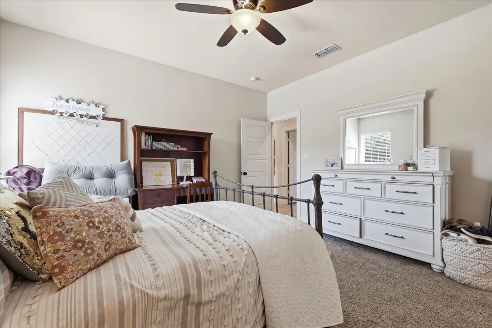 2782 Rock Hill Road Aubrey, TX 76227