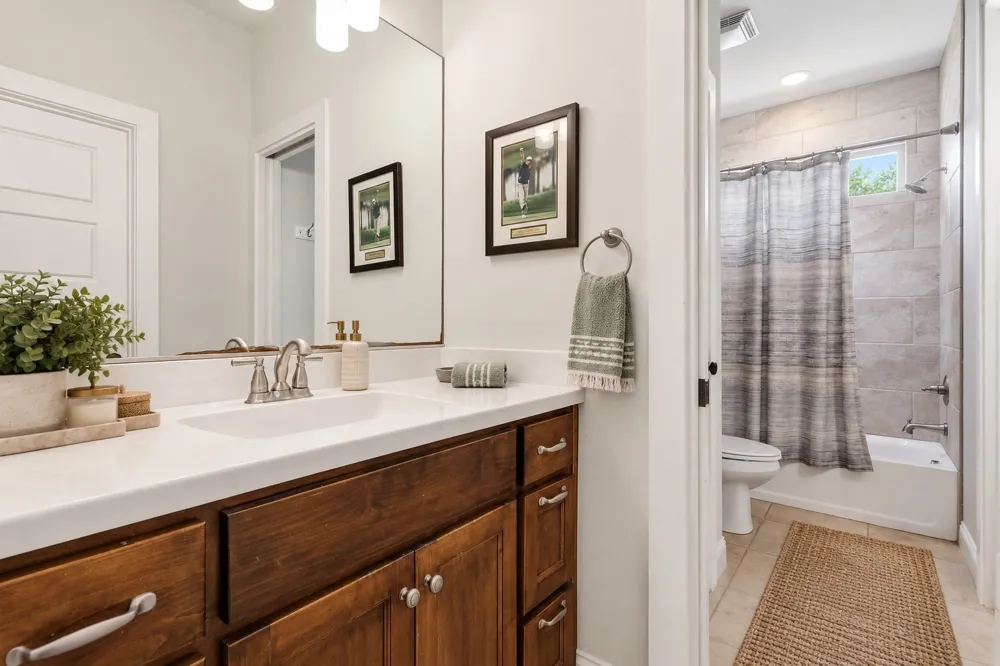 2782 Rock Hill Road Aubrey, TX 76227