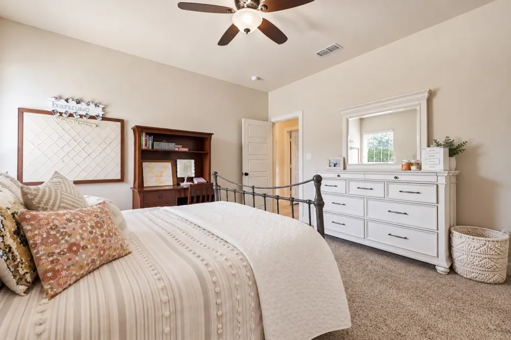 2782 Rock Hill Road Aubrey, TX 76227
