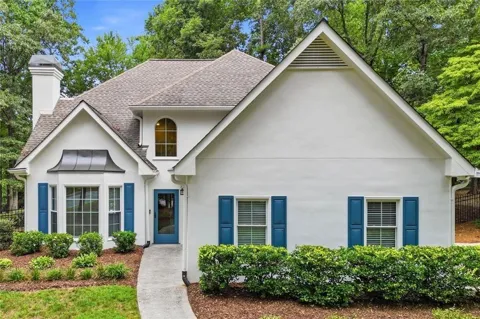 181 W Lake Drive