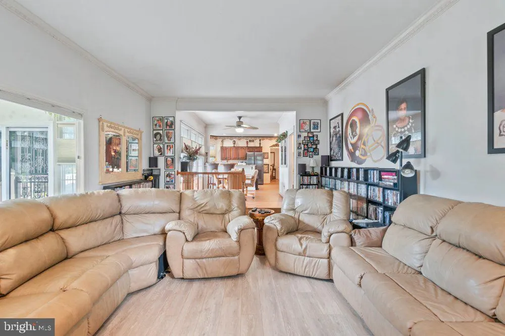 9713 SLALOM RUN DRIVE Woodstock, MD 21163