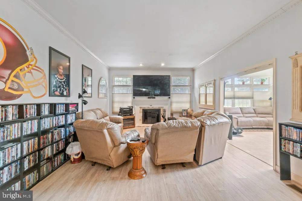 9713 SLALOM RUN DRIVE Woodstock, MD 21163