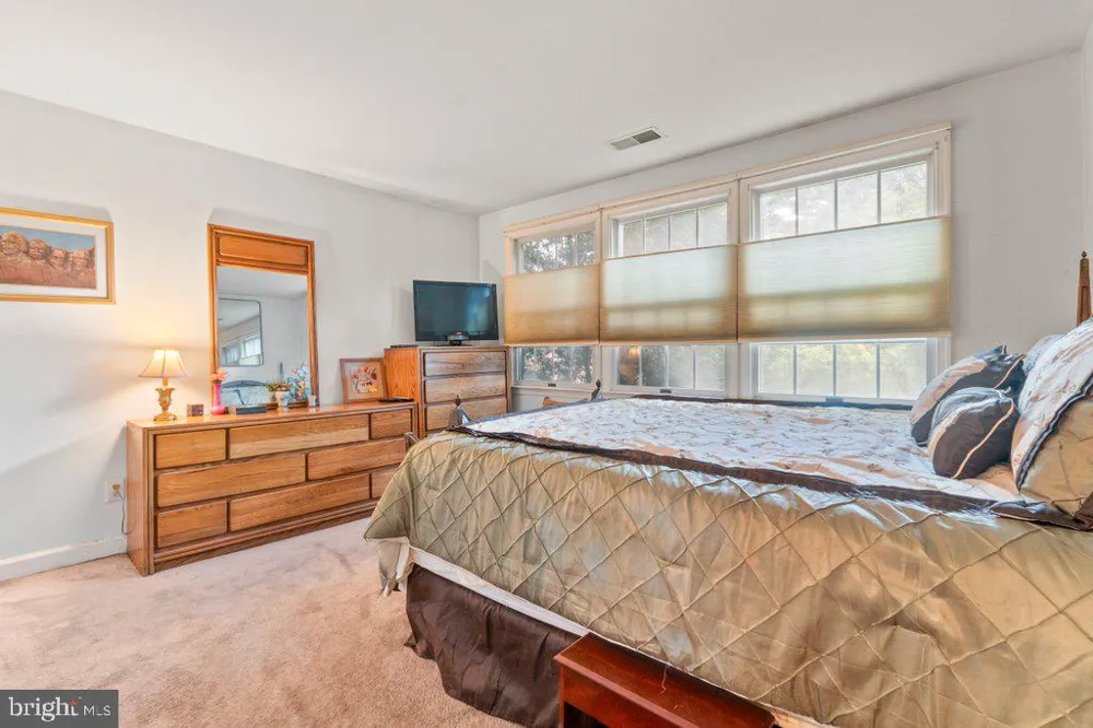 9713 SLALOM RUN DRIVE Woodstock, MD 21163