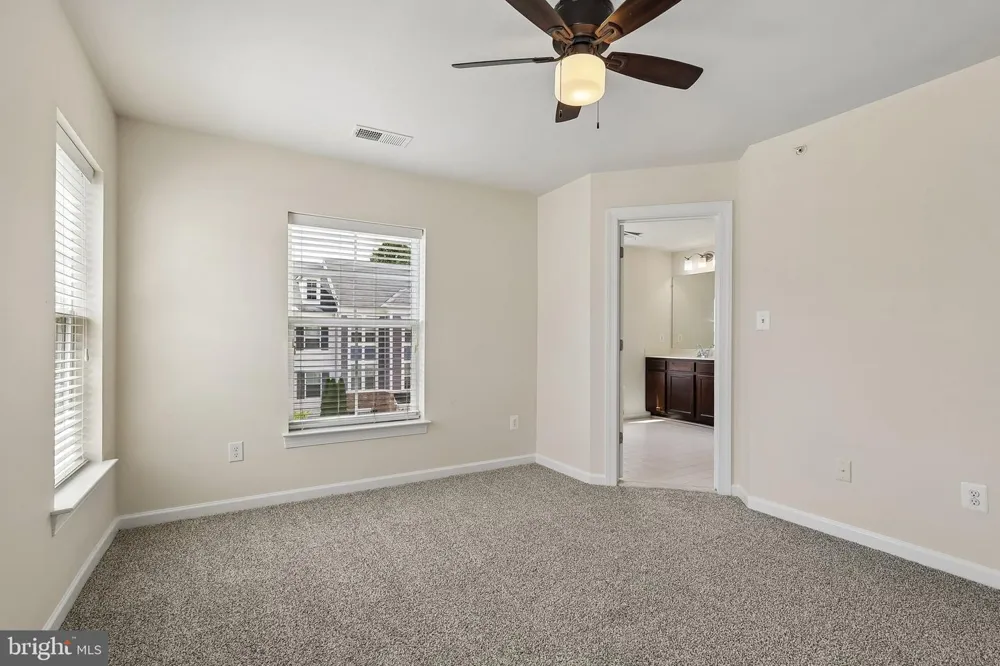 8186 FALLS GROVE DRIVE Manassas, VA 20111