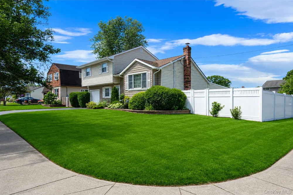 2 Gould Drive Lake Grove, NY 11755