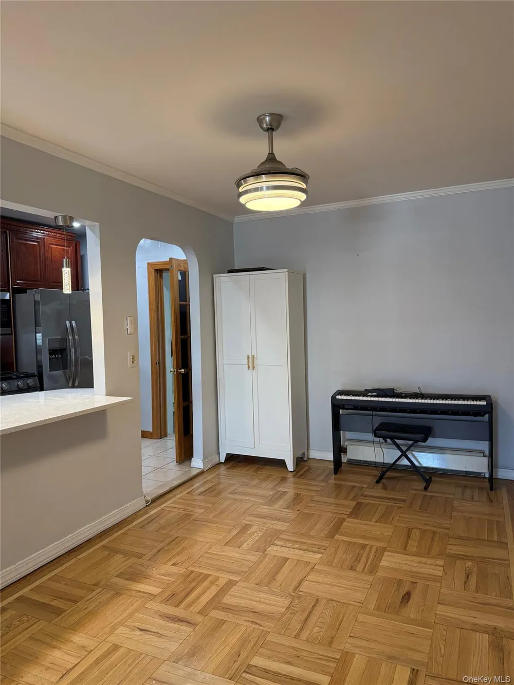 2944 Lurting Avenue Bronx, NY 10469