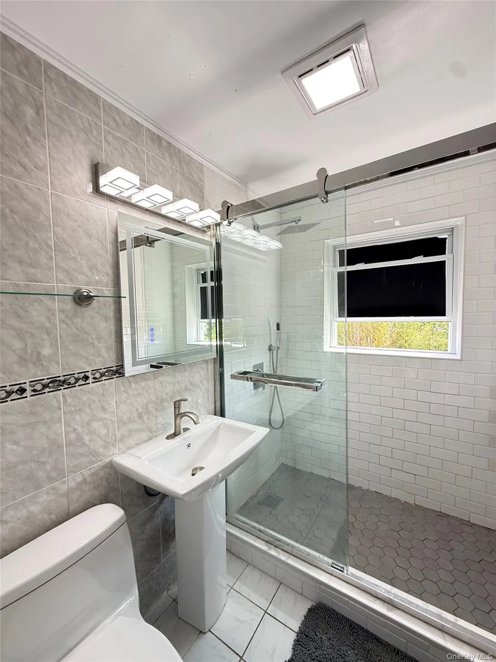 2944 Lurting Avenue Bronx, NY 10469