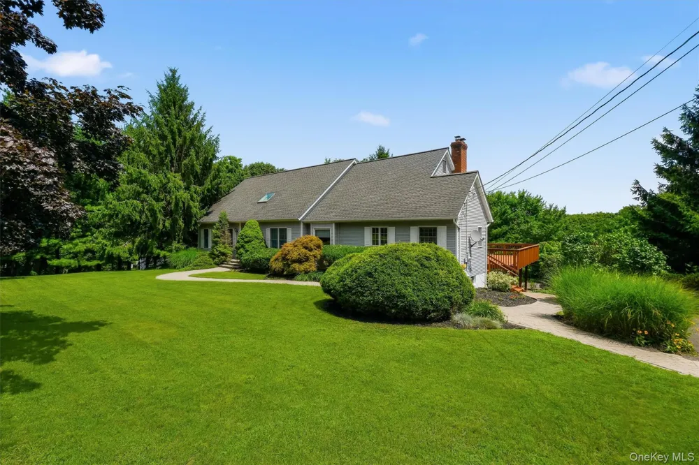 214 W Mombasha Road Monroe, NY 10950