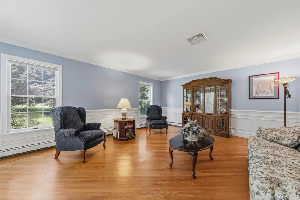 214 W Mombasha Road Monroe, NY 10950