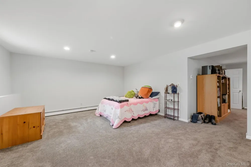214 W Mombasha Road Monroe, NY 10950