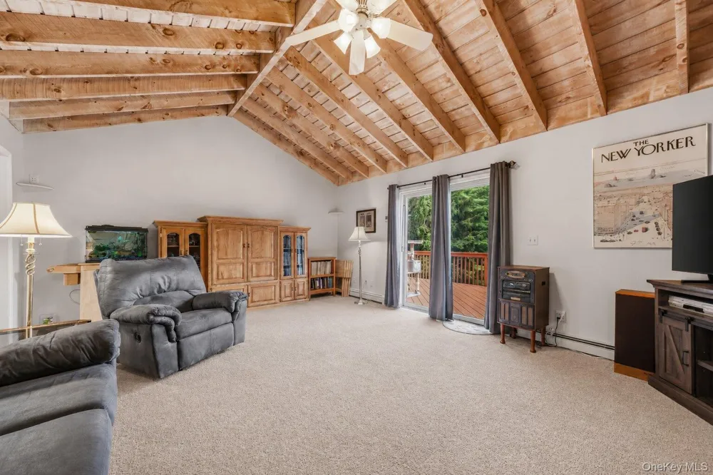 214 W Mombasha Road Monroe, NY 10950