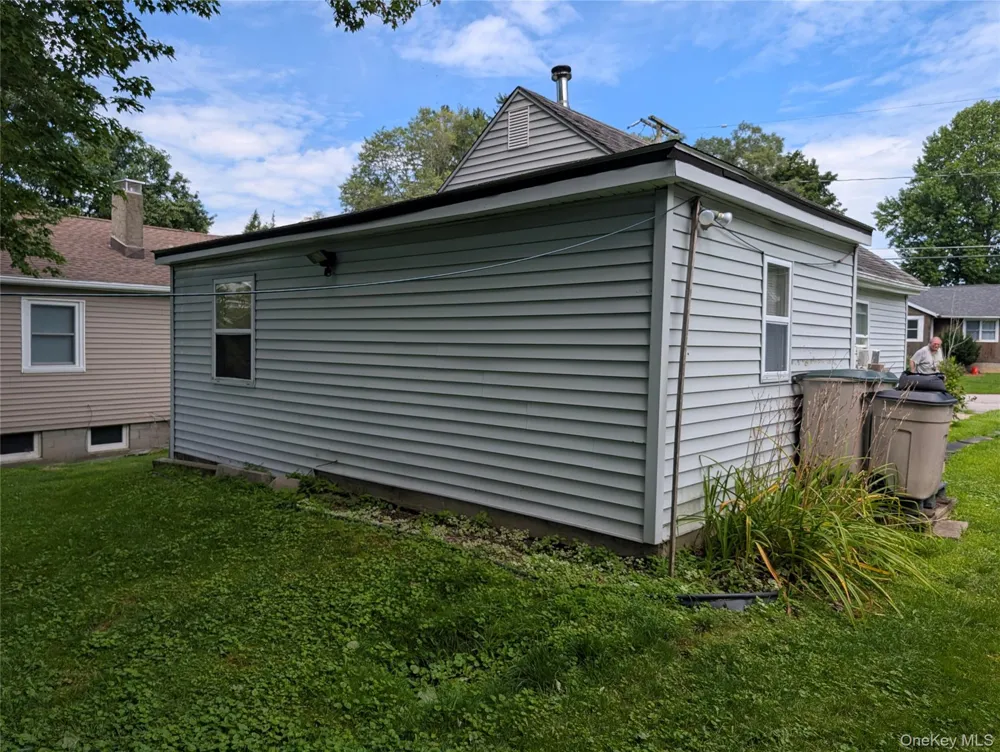 13 Lowell Road Carmel, NY 10512