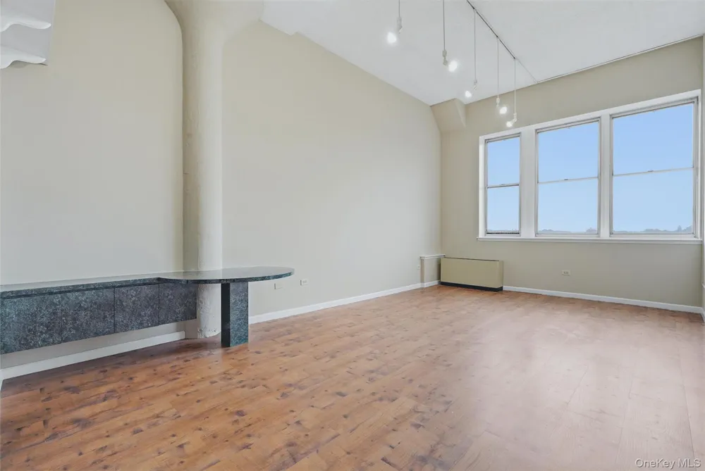 1 Landmark Square #405 Port Chester, NY 10573