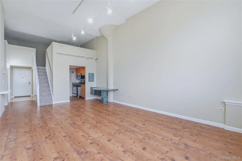 1 Landmark Square #405 Port Chester, NY 10573
