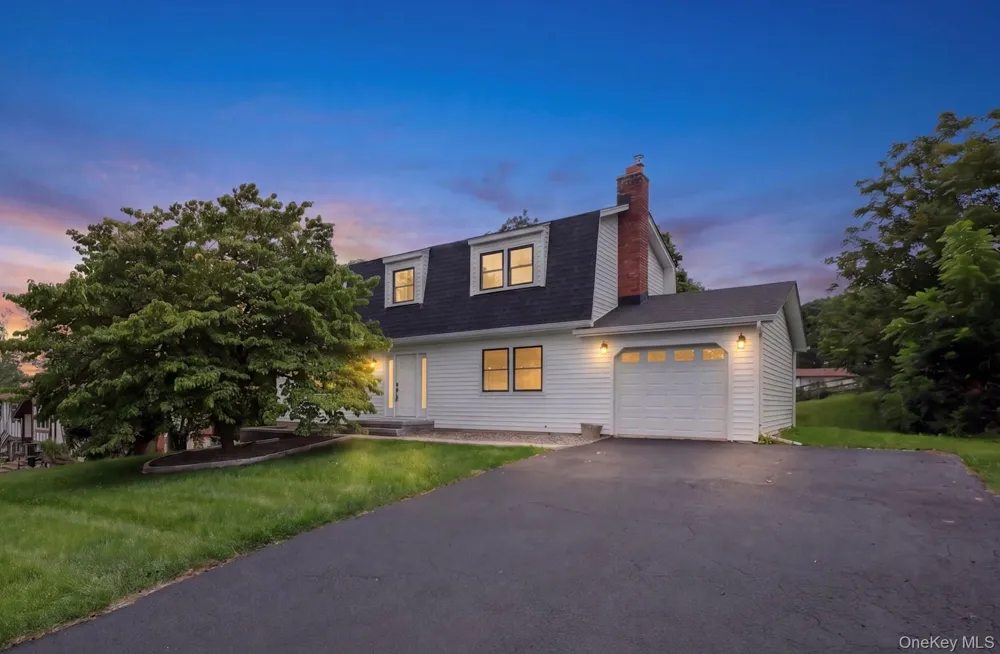 4 Sturr Lane Florida, NY 10921