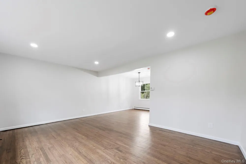 4 Sturr Lane Florida, NY 10921