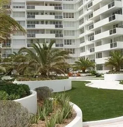 100 Lincoln Rd #616 Miami Beach, FL 33139