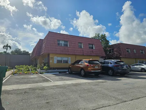 2556 NW 52nd Avenue #D19