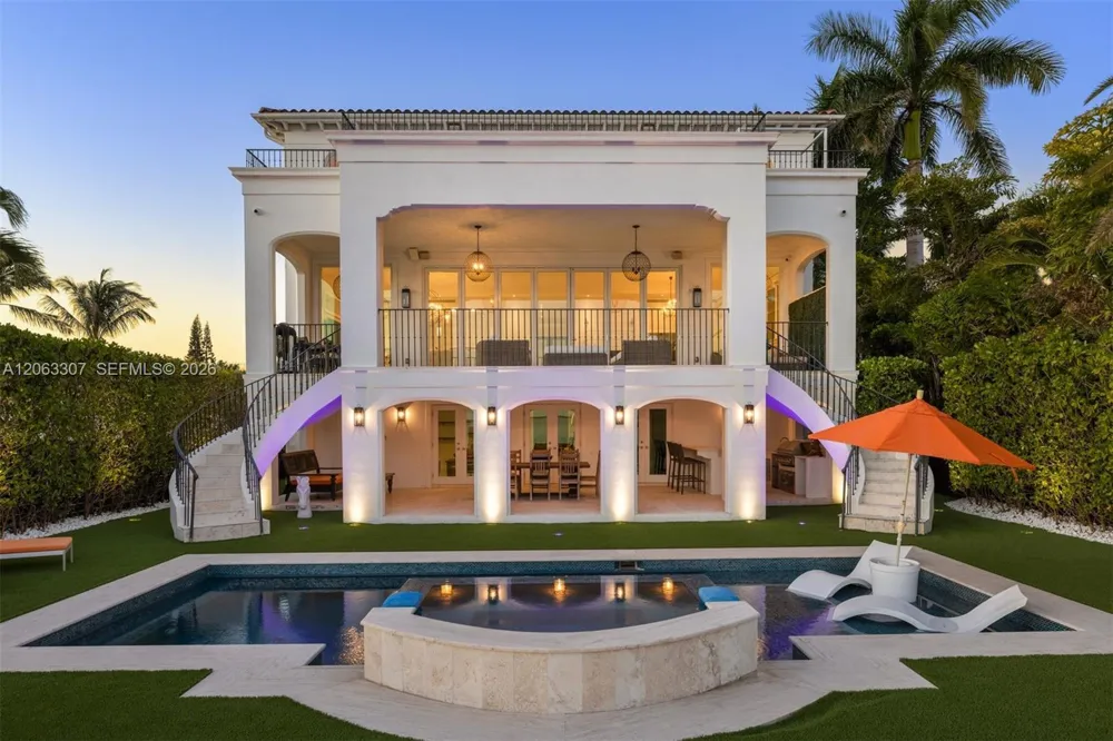 1460 S Treasure Dr North Bay Village, FL 33141
