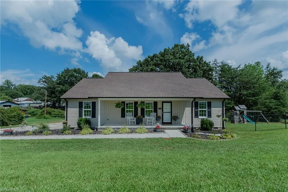 185 Broadway Road Lexington, NC 27295