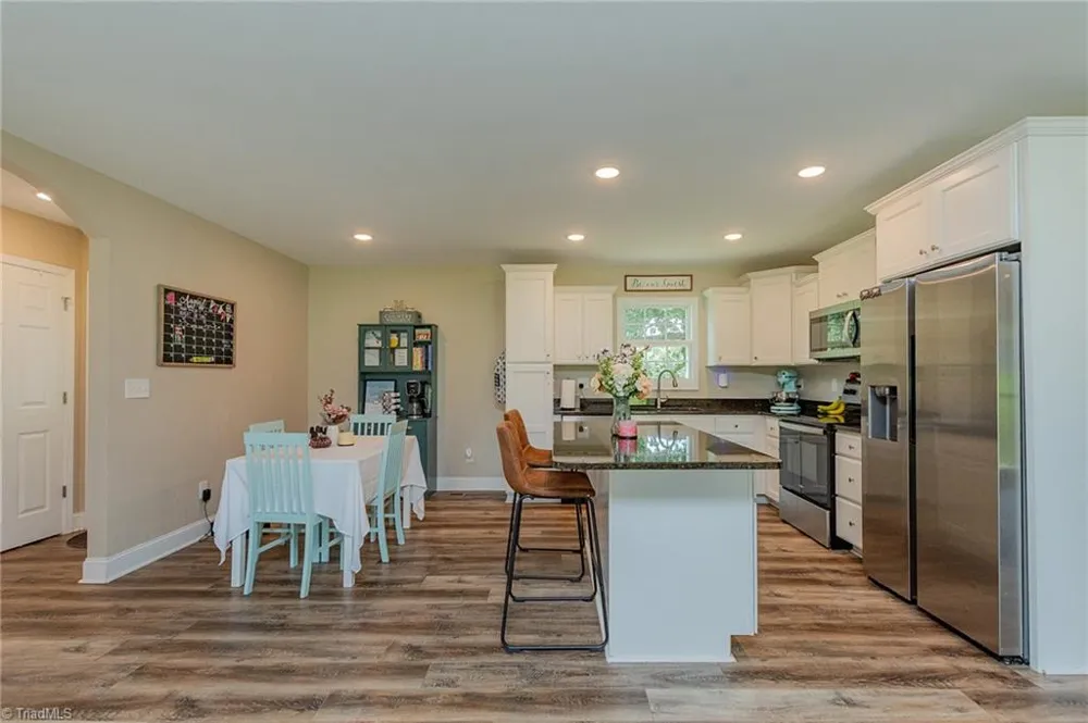 185 Broadway Road Lexington, NC 27295