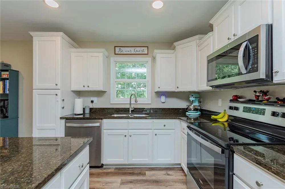 185 Broadway Road Lexington, NC 27295