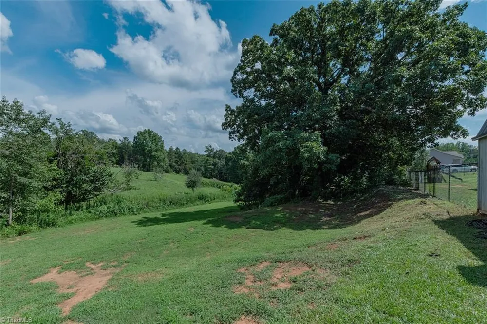 185 Broadway Road Lexington, NC 27295
