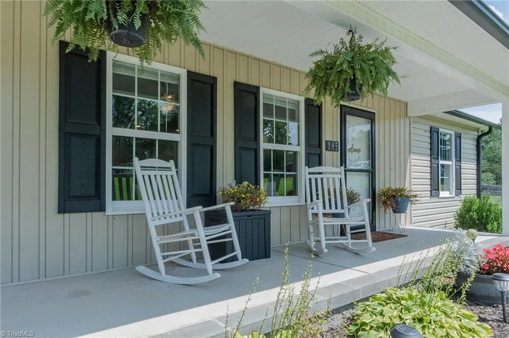 185 Broadway Road Lexington, NC 27295